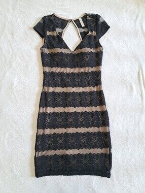 Lovely Day Black Lace Overlay Dress Nude Underlay Womens Size Large Bodycon